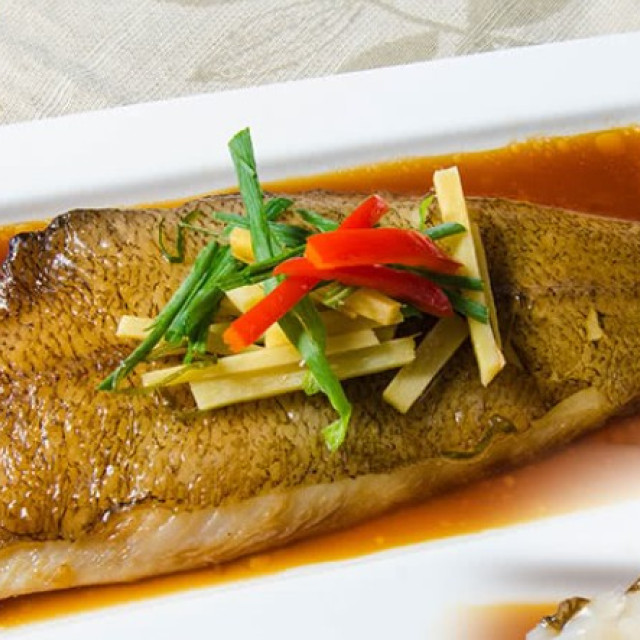 皇帝魚菲力清肉 (300g-400g/片 共13包)